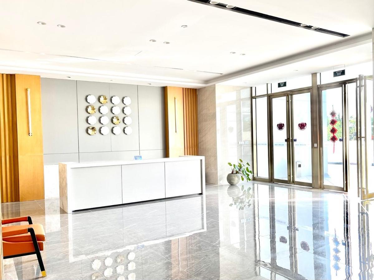 U Mall Apartments - 400M To Sokha Beach Сіануквіль Екстер'єр фото